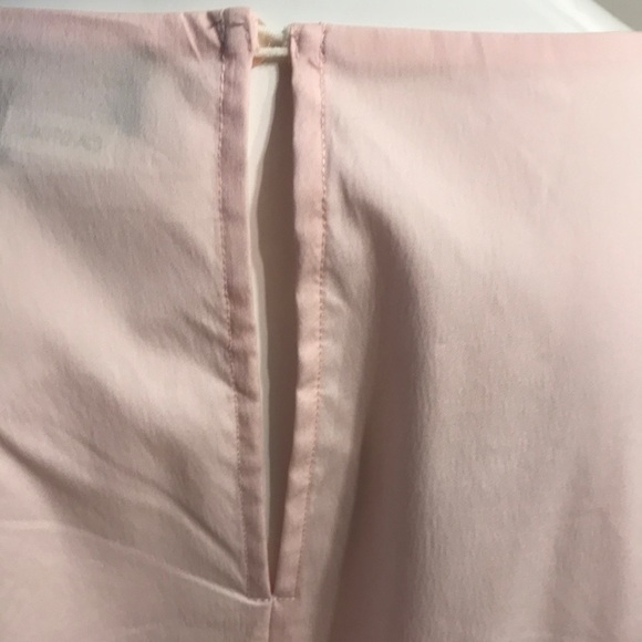 Pink Ruffled Sleeveless Top - Picture 4 of 6